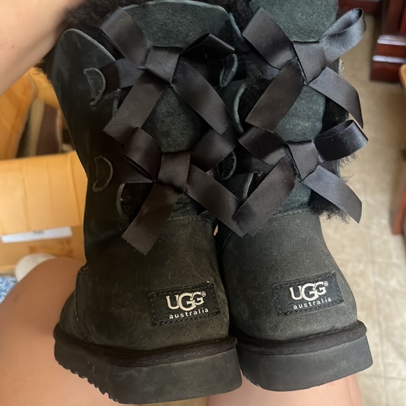 UGG Bailey bow 2 winter boots - Picture 4 of 4